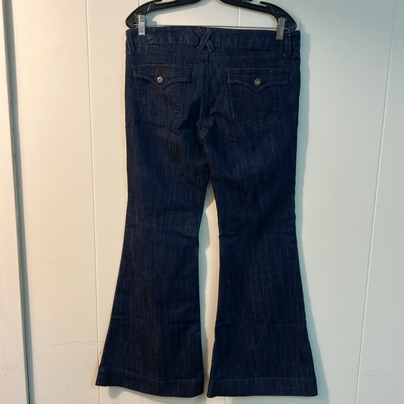 Mossimo Wide Flare Jeans 11 - Picture 6 of 10